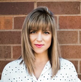 Jessica Schroeder headshot